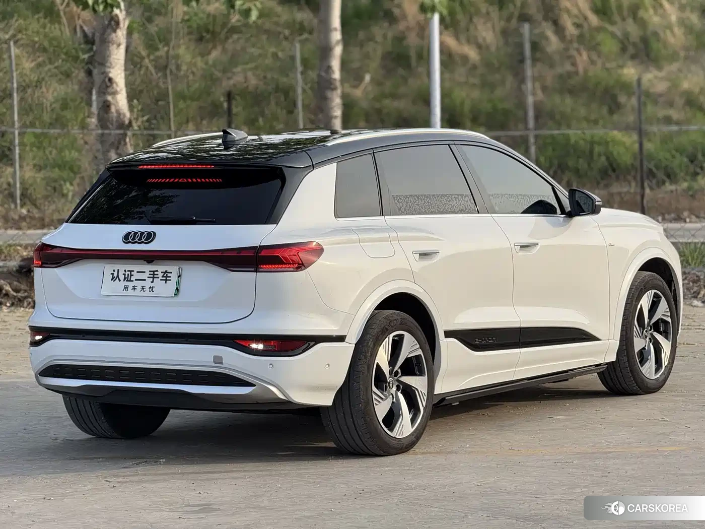 Audi Q6L 2025 Белый из Китая, фото 3