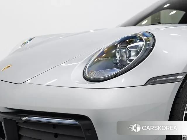 Porsche 911(992) id 3487086 из Кореи 2