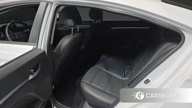 Hyundai The New Avante AD 2019 Белый из Кореи, фото 2