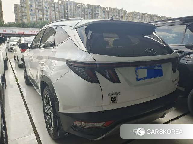 Hyundai Tucson 2022 Белый из Китая, фото 2