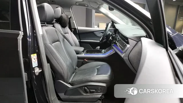 Audi Q7 (4M) 2020 Черный из Кореи, фото 2