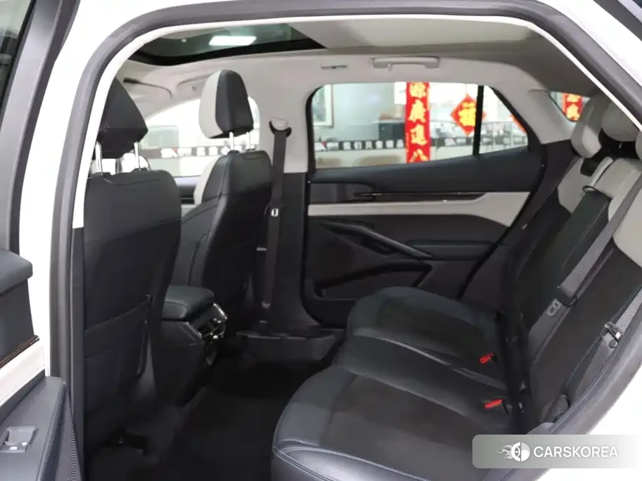 Ford Evos 2023 Белый из Китая, фото 2