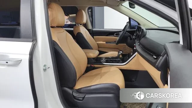 Kia Carnival 4th generation 2021 Белый из Кореи, фото 2