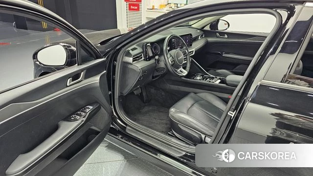 Kia K5 3rd generation 2022 Черный из Кореи, фото 2