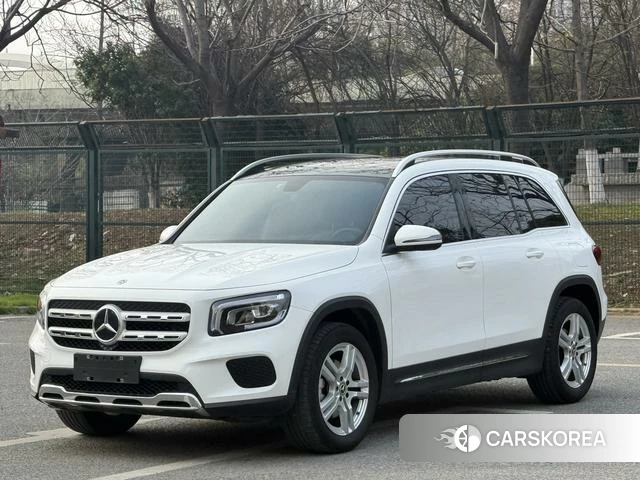 Mercedes-Benz GLB 2023 Белый из Китая, фото 2