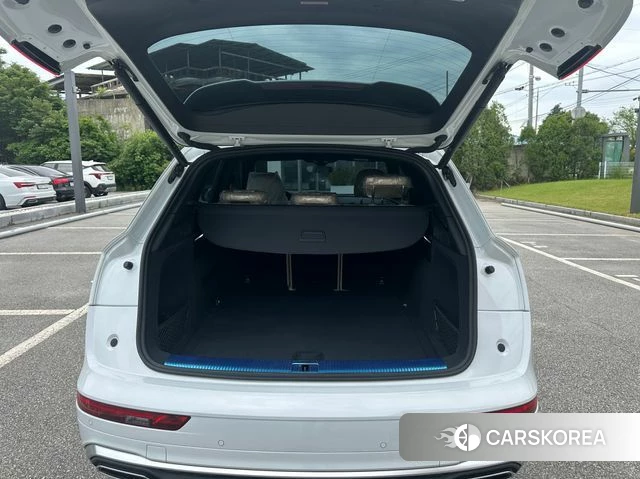 Audi Q5 (FY) 2023 Белый из Кореи, фото 2