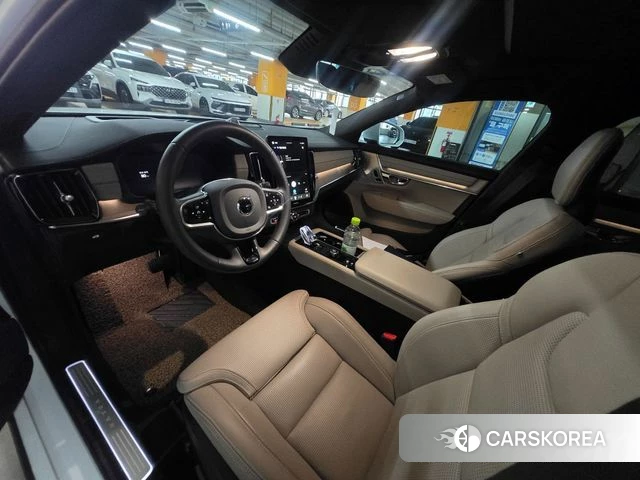 Volvo S90 2026 Белый из Кореи, фото 2