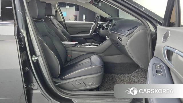 Hyundai Sonata (DN8) 2021 Серый из Кореи, фото 2