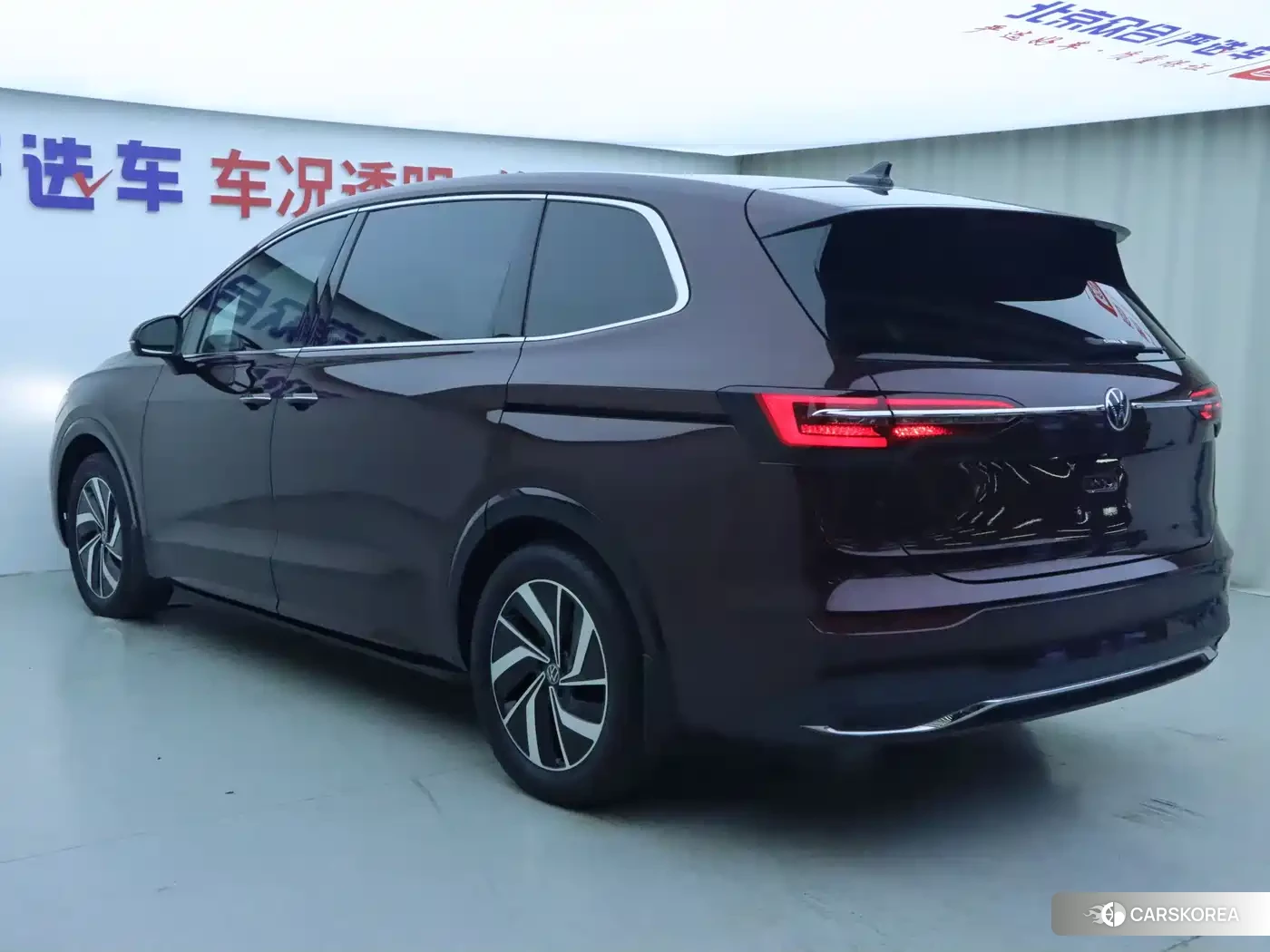 Volkswagen Viloran 2022 Champagne/brown из Китая, фото 2