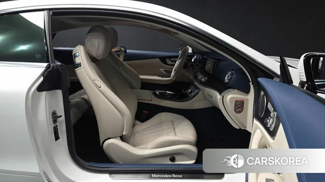 Mercedes-Benz E-Class W213 2018 Белый из Кореи, фото 2