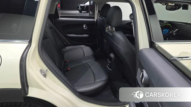 Mini Cooper Clubman 2018 Жемчужный цвет из Кореи, фото 2