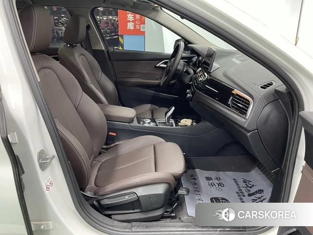 BMW 1 series 2022 Белый из Китая, фото 2