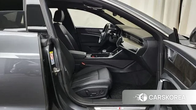 Audi A7 (4K) 2020 Серый из Кореи, фото 2