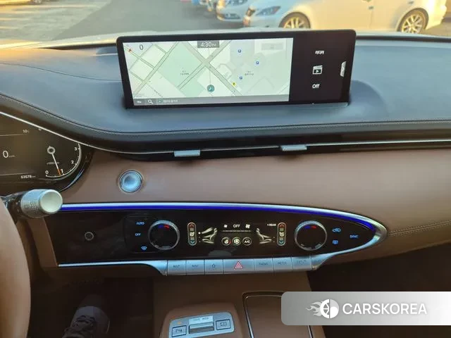 Genesis GV70 2021 Белый из Кореи, фото 2