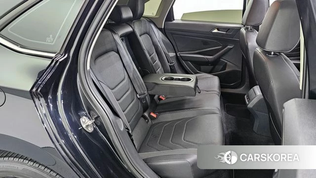 Volkswagen 7th Generation of Jetta 2022 Черный из Кореи, фото 2