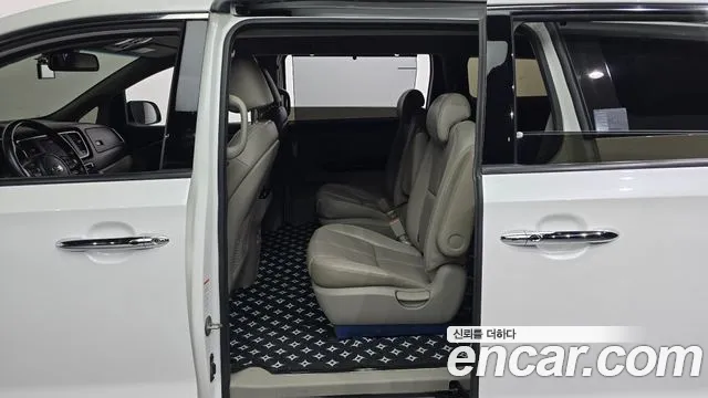 Kia The New Carnival id 2454454 из Кореи 2