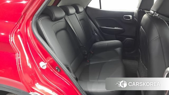 Hyundai Venue 2021 Красный из Кореи, фото 2