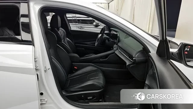 Hyundai Avante (CN7) 2022 Белый из Кореи, фото 2