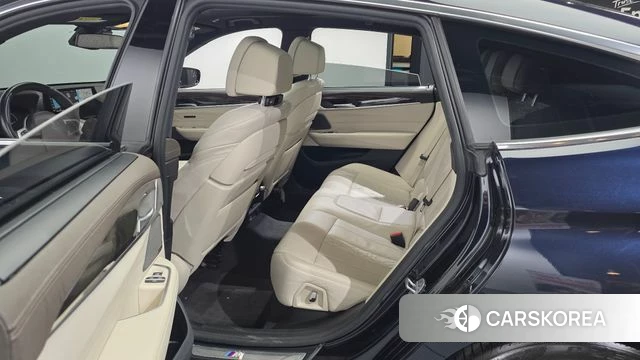 BMW 6 Series GT (G32) 2018 Синий из Кореи, фото 2