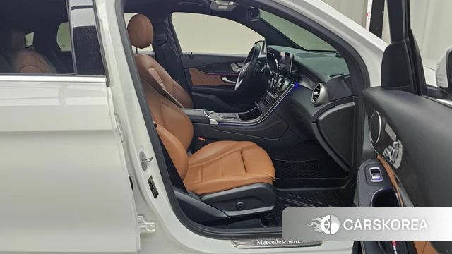 Mercedes-Benz GLC-Class X253 2020 Белый из Кореи, фото 2