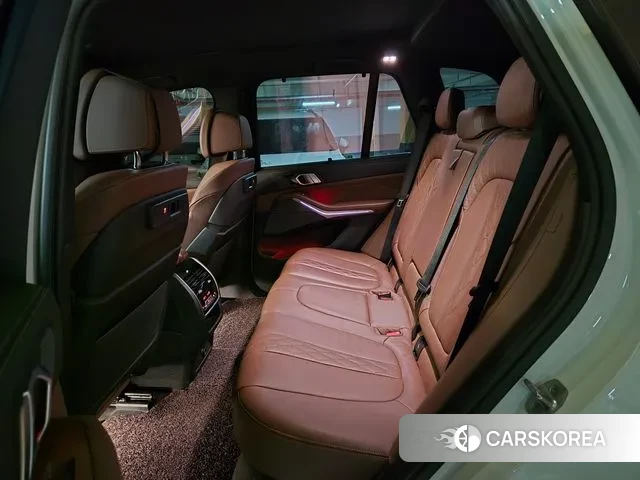 BMW X5 (G05) 2023 Белый из Кореи, фото 2