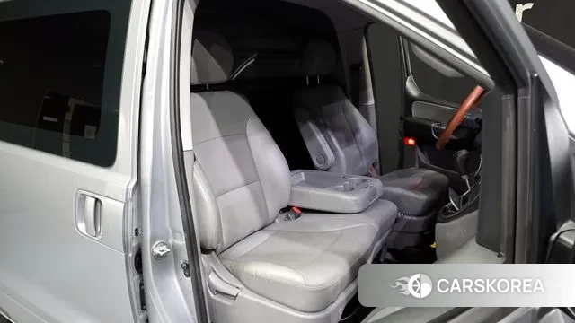 Hyundai The New Grand Starex 2019 Серебряный из Кореи, фото 2