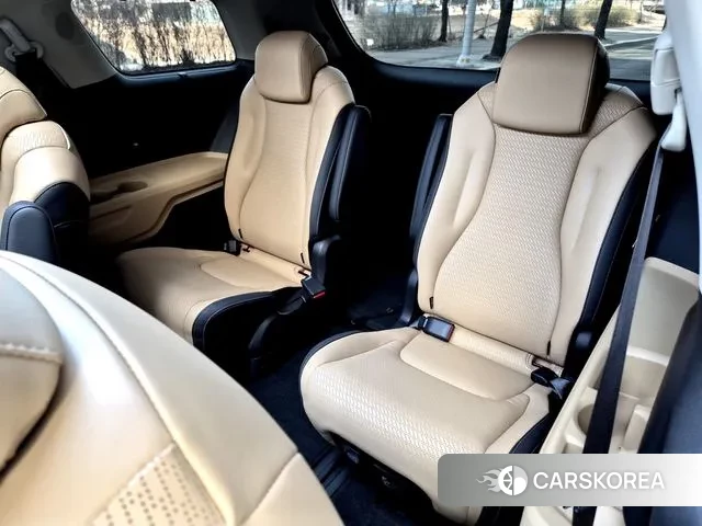 Kia Carnival 4th generation 2023 Белый из Кореи, фото 2