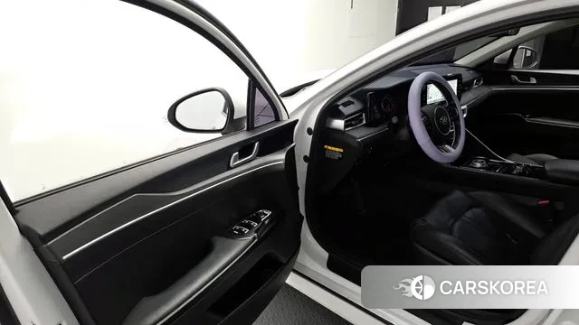 Kia K5 3rd generation 2020 Белый из Кореи, фото 2