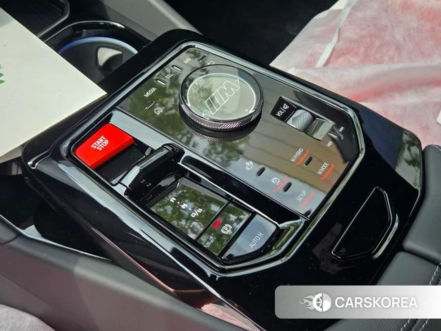 BMW M5 (G90) 2026 Зеленый из Кореи, фото 2