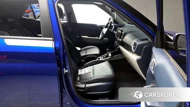 Hyundai Venue 2023 Синий из Кореи, фото 2