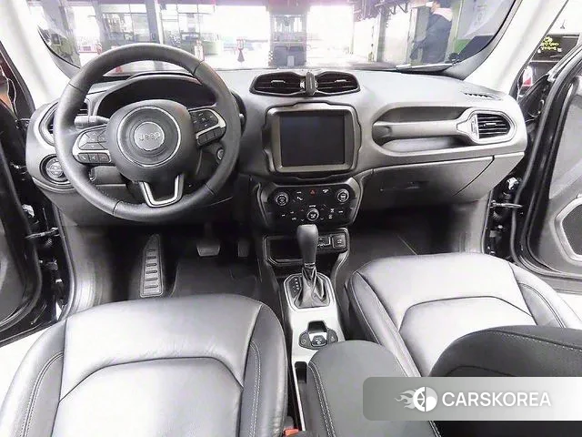 Jeep Renegade id 2905589 из Кореи 2