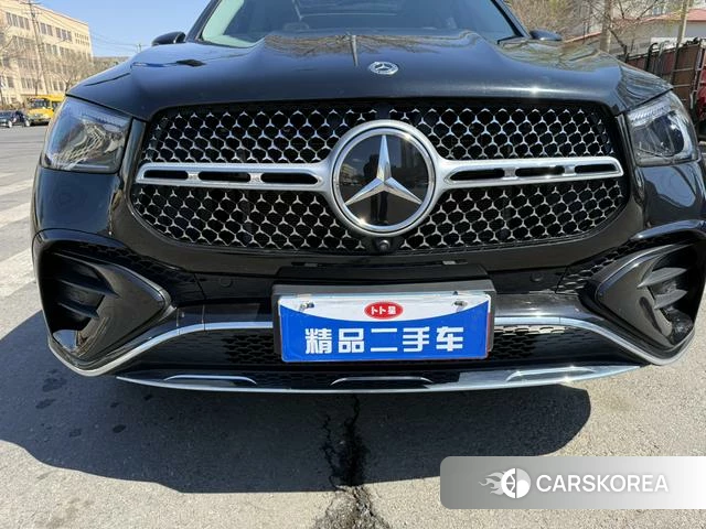 Mercedes-Benz GLE (import) 2023 Черный из Китая, фото 2