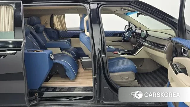 Kia Carnival 4th generation 2021 Черный из Кореи, фото 2