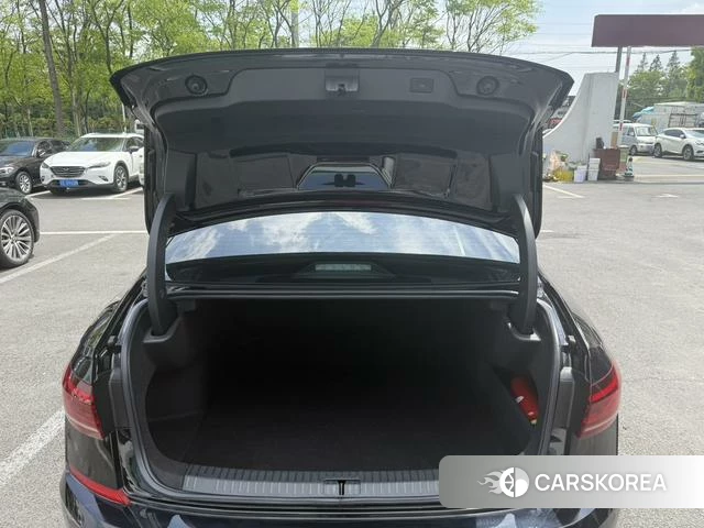 Volkswagen Passat 2021 Черный из Китая, фото 2