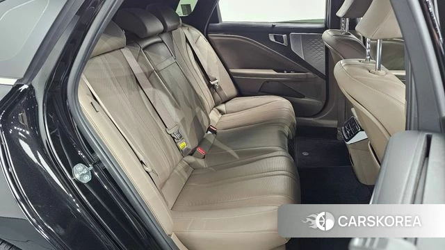 Kia K8 Hybrid 2023 Черный из Кореи, фото 2