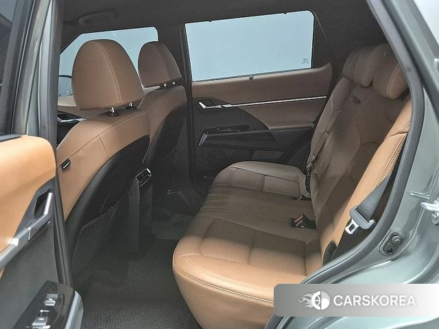 Ssangyong Torres 2022 Темно-зеленый из Кореи, фото 2