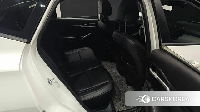 Kia The New Seltos 2025 Белый из Кореи, фото 2