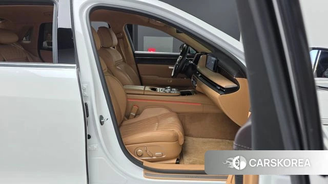Genesis G90 (RS4) 2022 Белый из Кореи, фото 2