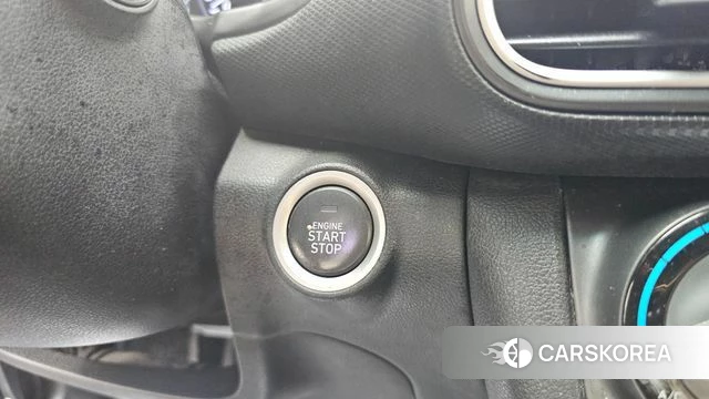 Hyundai Kona 2018 Серый из Кореи, фото 2