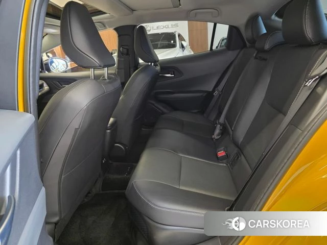 Toyota Prius 5th Generation 2024 Желтый из Кореи, фото 2