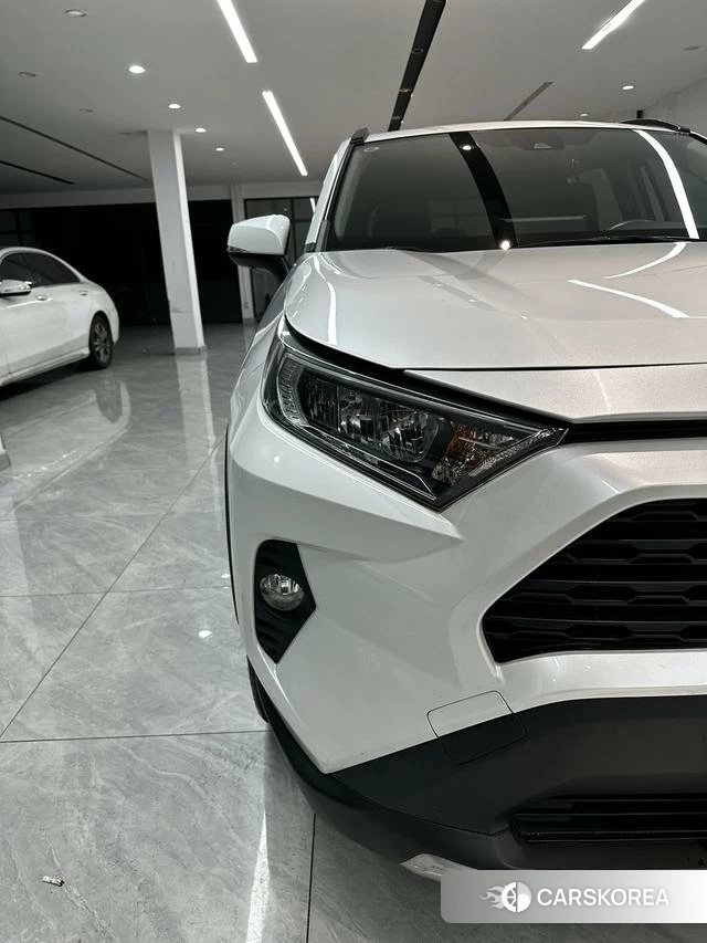 Toyota RAV4 Rongfang 2021 Белый из Китая, фото 2