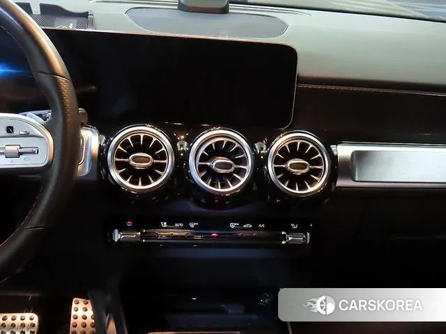 Mercedes-Benz GLB-Class X247 2020 Белый из Кореи, фото 2