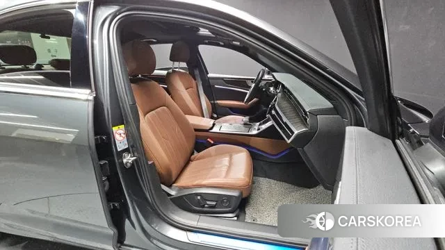 Audi A6 (C8) 2020 Серый из Кореи, фото 2