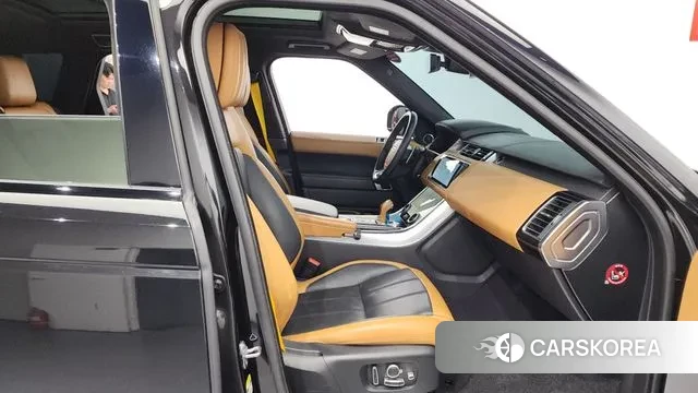 Land Rover Range Rover Sport 2nd Generation 2018 Черный из Кореи, фото 2