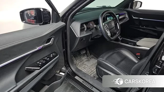 Ssangyong Torres 2023 Черный из Кореи, фото 2