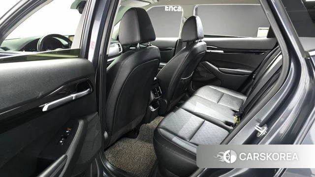 Kia Seltos 2020 Серый из Кореи, фото 2