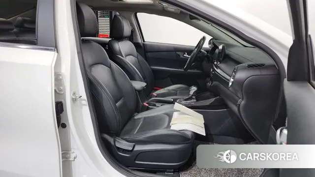 Kia Come New K3 2018 Белый из Кореи, фото 2