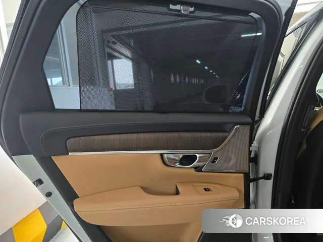 Volvo V90 Cross-Country 2025 Белый из Кореи, фото 2