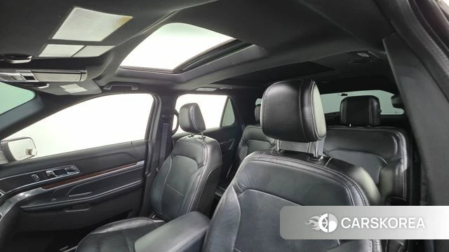 Ford Explorer 2018 Черный из Кореи, фото 2
