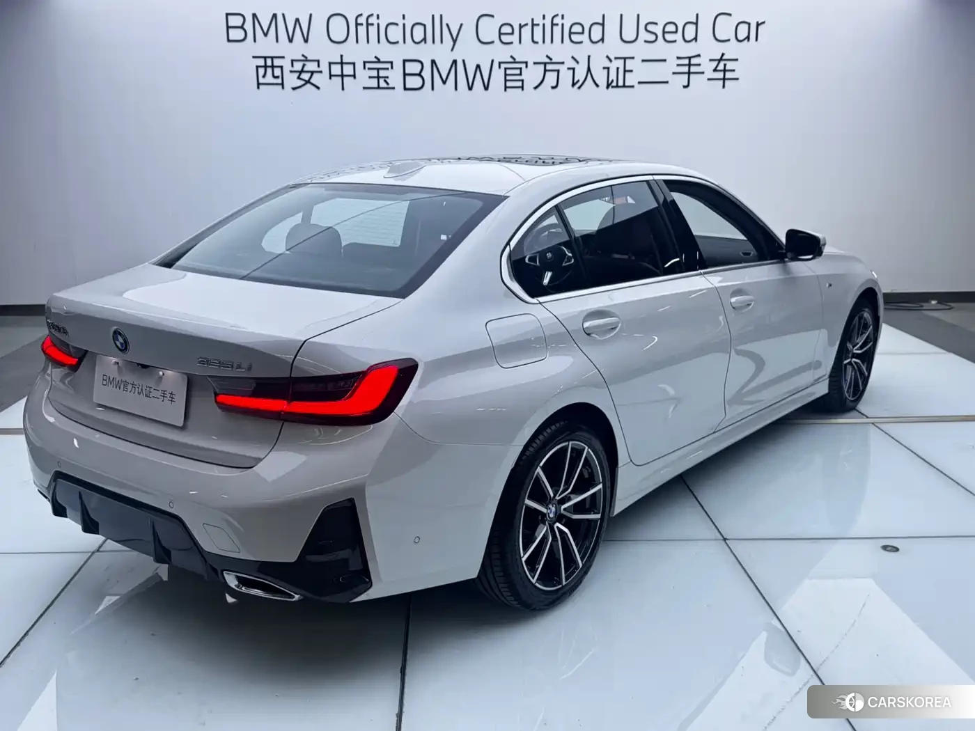 BMW 3 series 2023 Белый из Китая, фото 2